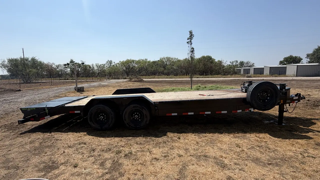APEX 24' Car Hauler trailer — full side profile.